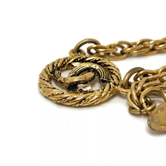 CHANEL CC Mark Necklace Metal Gold - Picture 3 of 10